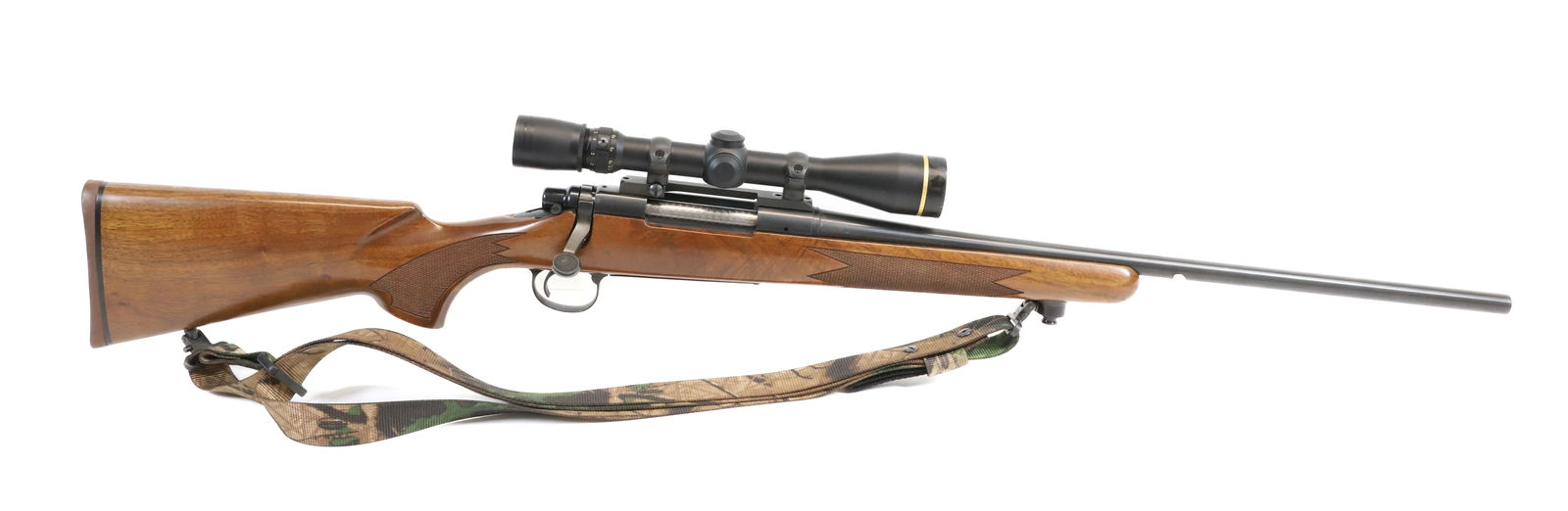 REMINGTON MODEL 700 CLASSIC BOLT ACTION RIFLE: 6.5 X 55 SWEDISH, SERIAL# C6848010 - WITH LEUPOLD VARI X III THIS GUN REQUIRES REGISTRATION OR AN FFL TRANSFER TO PURCHASE PLEASE READ CAREFULLY BEFORE BIDDING. ALL PAYMENTS MUST BE MADE BEFORE ITEMS