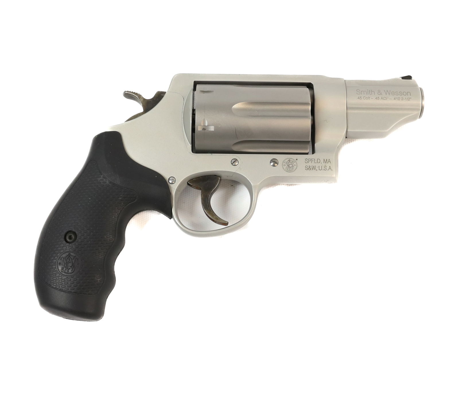 SMITH AND WESSON GOVERNOR REVOLVER (1 of 6)