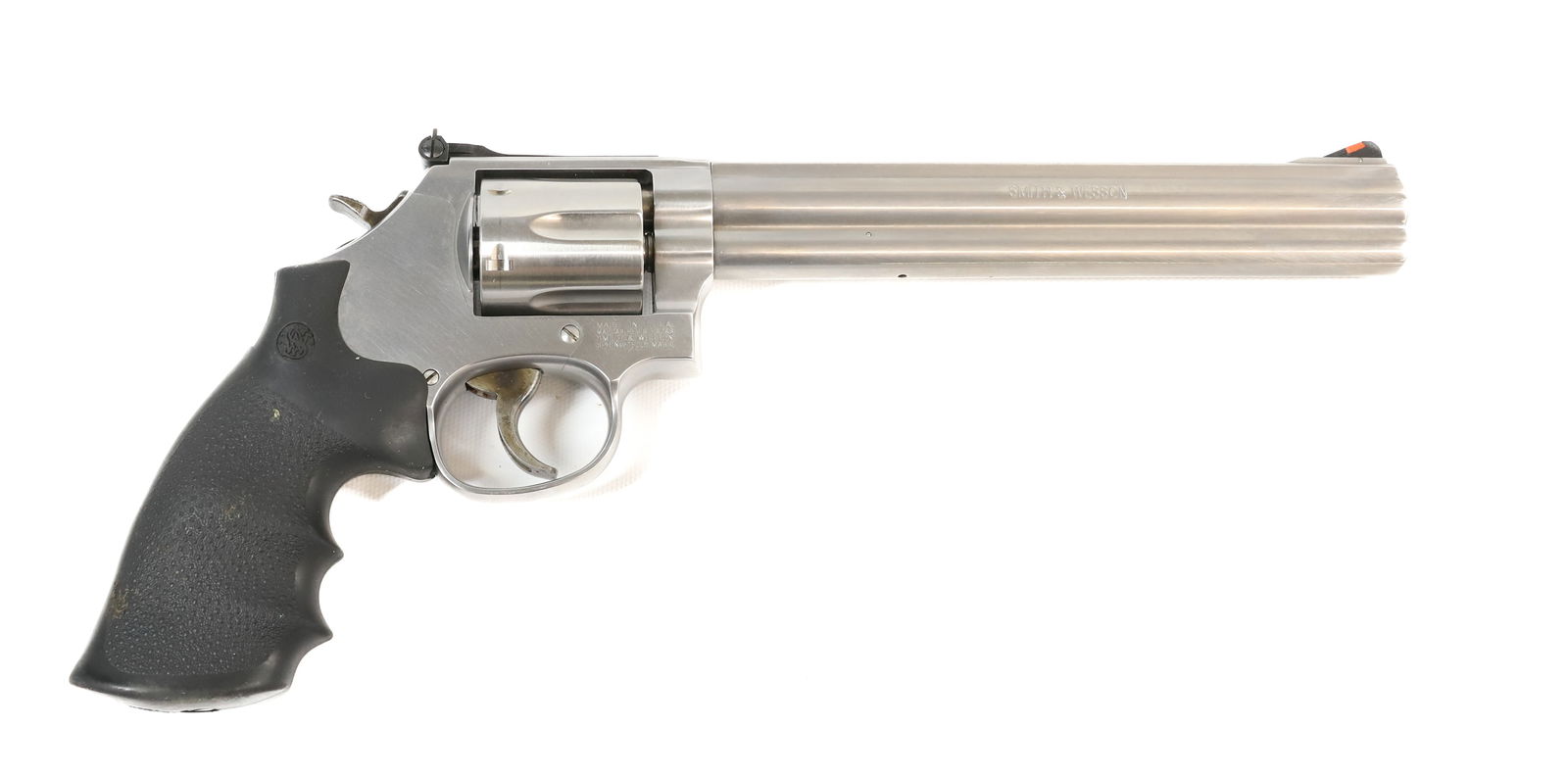 SMITH AND WESSON MODEL 686-6 STAINLESS REVOLVER (1 of 6)