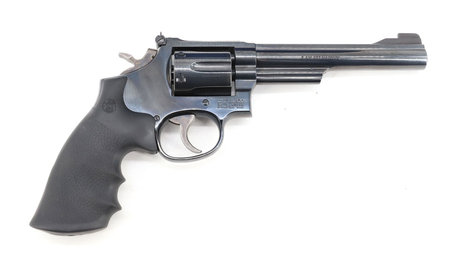 SMITH AND WESSON MODEL 19-7 REVOLVER (1 of 11)