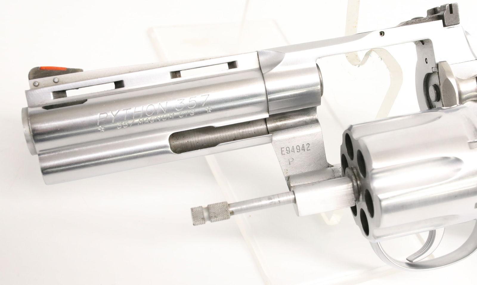 COLT PYTHON REVOLVER - 7