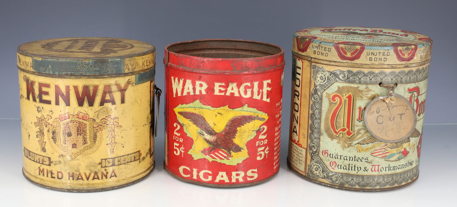 LOT OF TOBACCO ADVERTISING TINS (1 of 6)