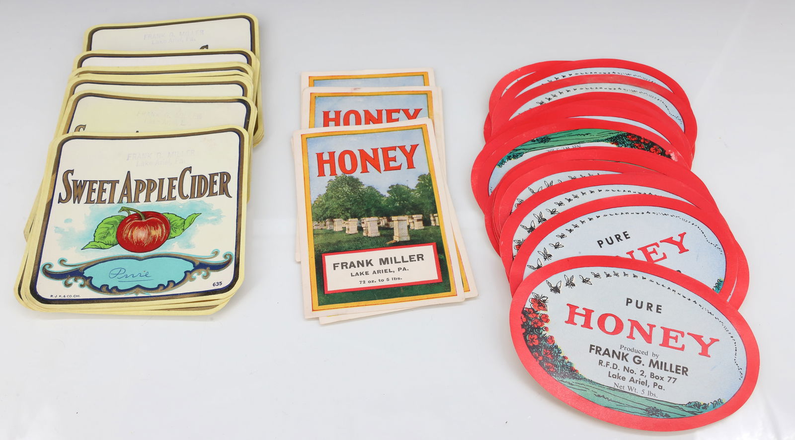 LOT OF PAPER "HONEY" AND "CIDER" LABELS (1 of 4)