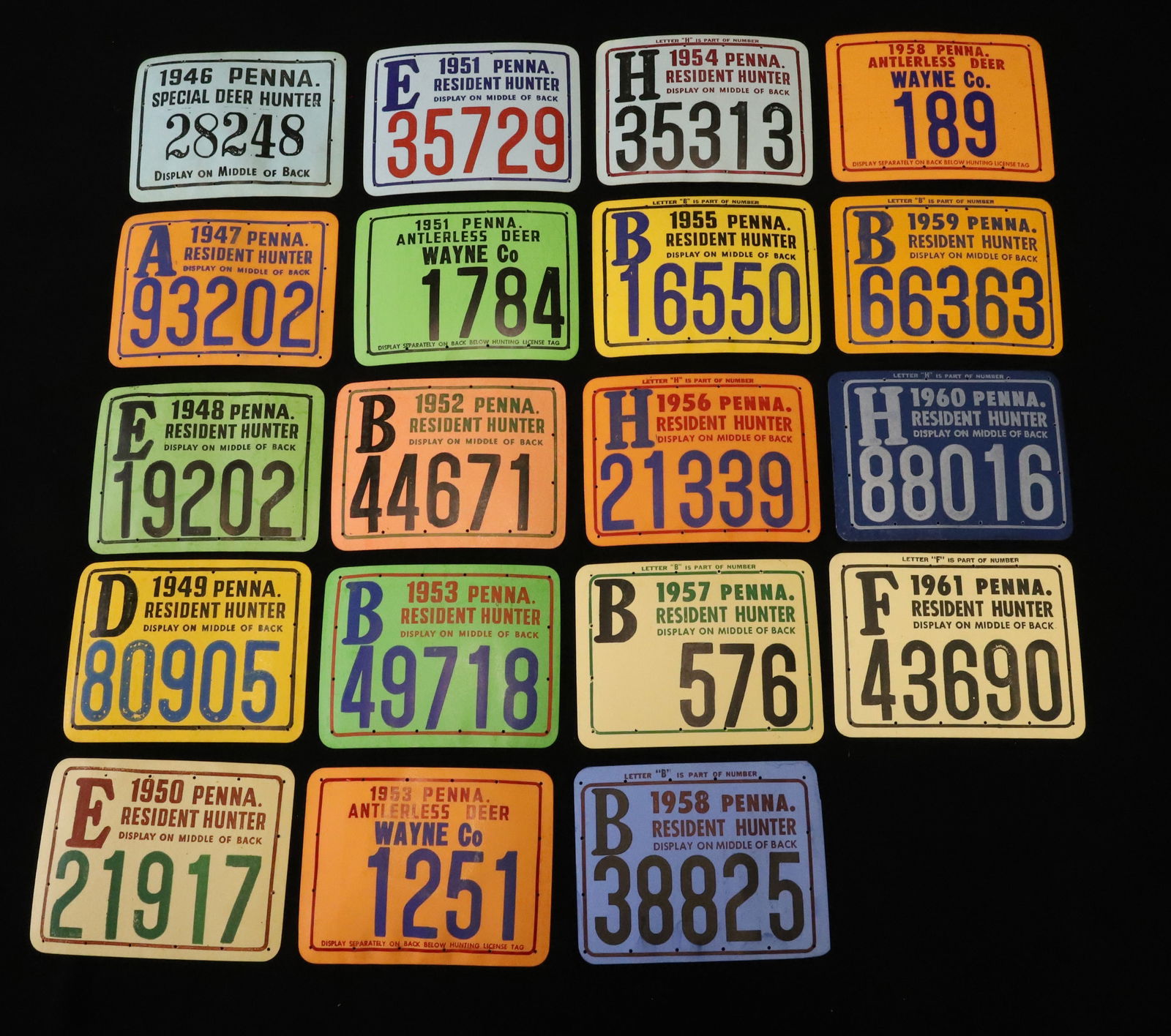 LOT OF PENNSYLVANIA HUNTING LICENSES: 1941 TO 1961. PLEASE READ CAREFULLY - TEMS MUST BE PAID FOR THROUGH LIVE AUCTIONEERS OR WITH CASH OR CHECK IN PERSON - Terms for Purchasing and Shipping of Auction Items. Please read carefully before