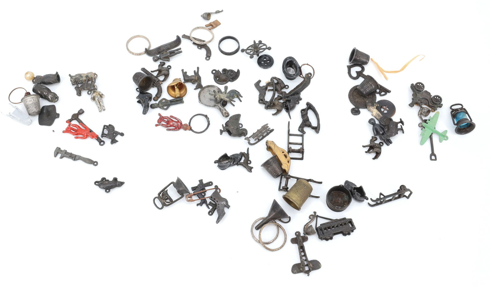 LOT OF MINIATURE TOY CHARMS (1 of 5)