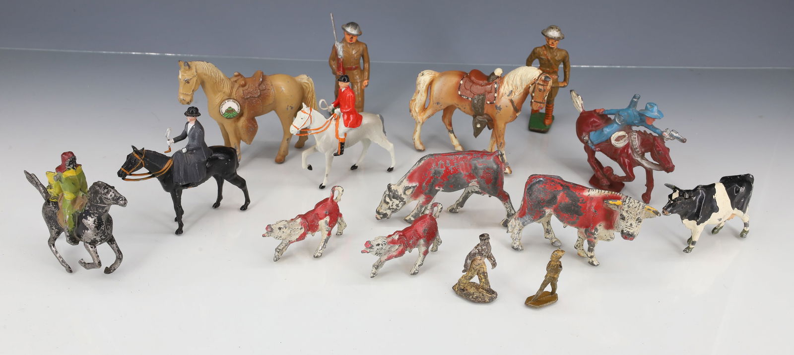 LOT OF CAST METAL TOY ANIMALS (1 of 6)