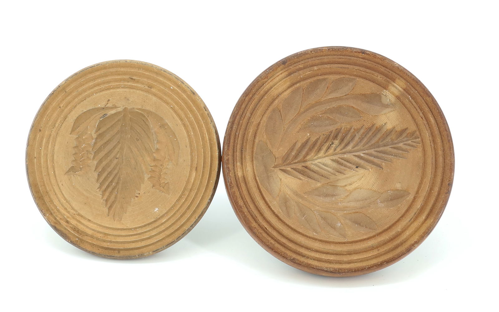 (2) CARVED WOODEN BUTTER STAMPS: FLORAL / LEAF DESIGN. 3 1/2" AND 4 1/8" DIAMETERS. PLEASE READ CAREFULLY - TEMS MUST BE PAID FOR THROUGH LIVE AUCTIONEERS OR WITH CASH OR CHECK IN PERSON - Terms for Purchasing and Shipping of