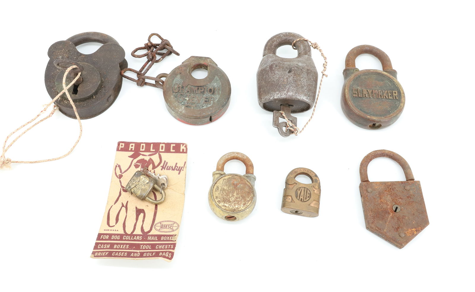 LOT OF BRASS AND IRON LOCKS (1 of 4)