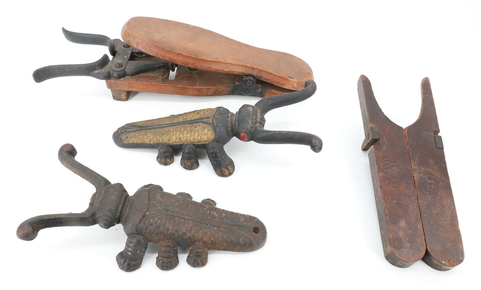 LOT OF WOODEN / CAST IRON BOOT JACKS (1 of 3)