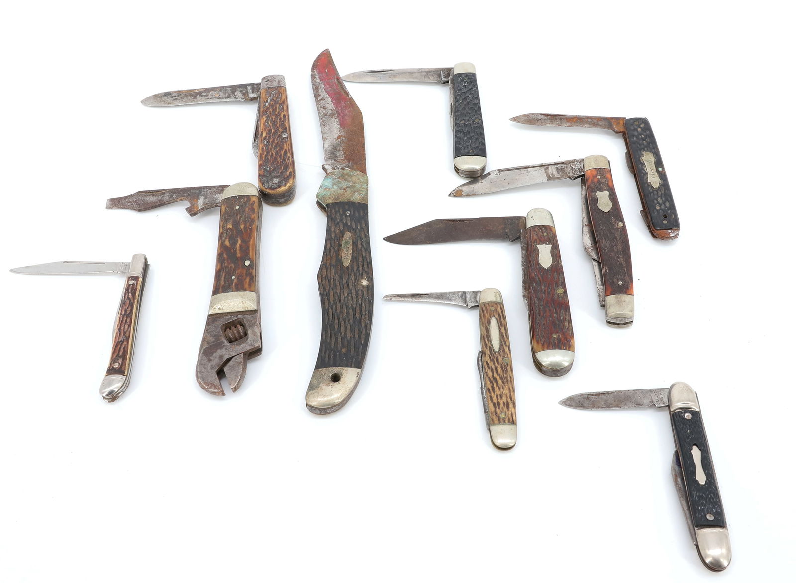 LOT OF ANTIQUE POCKET KNIVES (1 of 4)