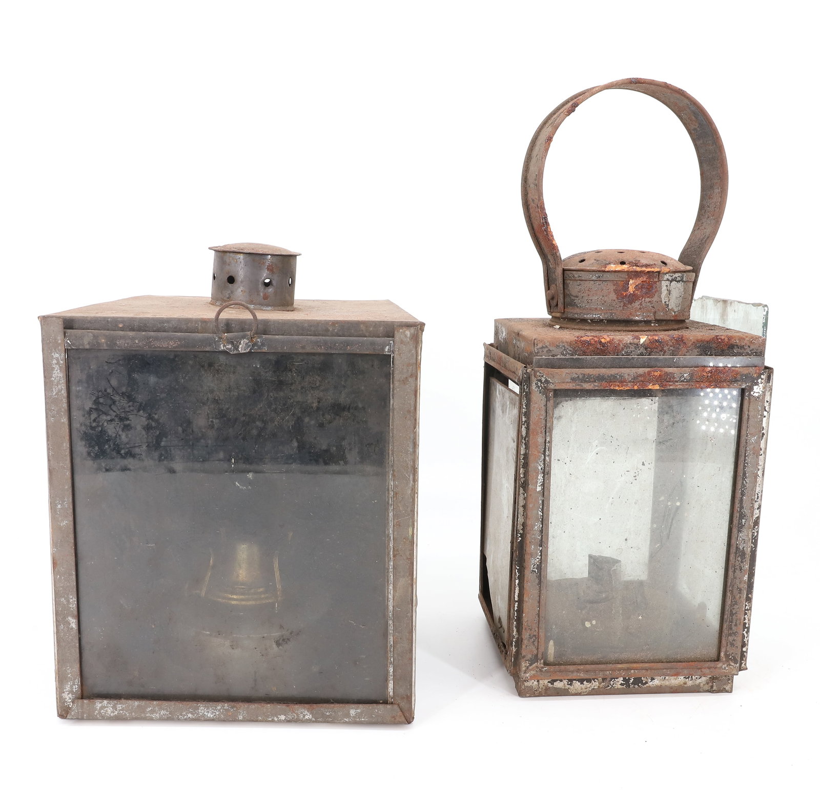 (2) ANTIQUE TIN LANTERNS (1 of 4)