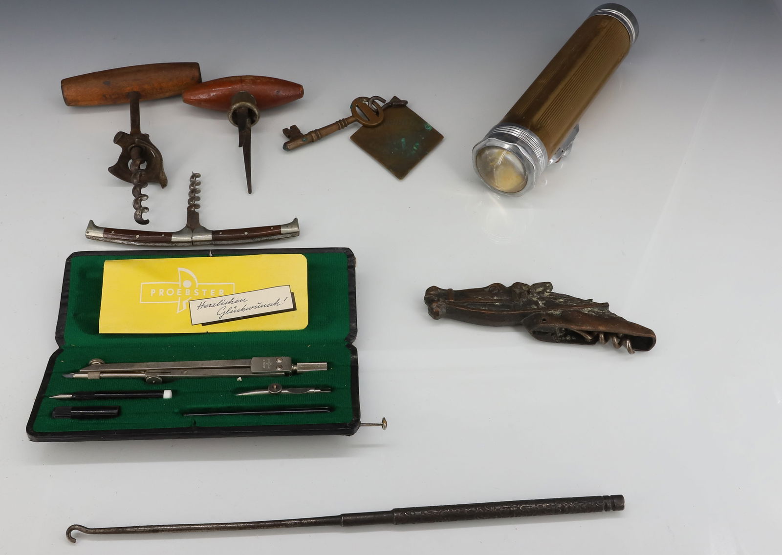 LOT OF CORKSCREWS AND MORE (1 of 5)