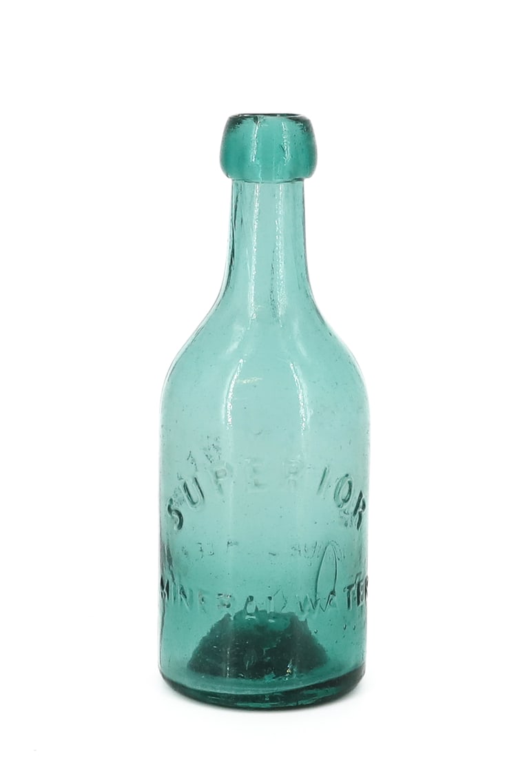 HONESDALE, PA MINERAL WATER BOTTLE: GREEN "WILLIAM WEISS, HONESDALE, Pa...SUPERIOR MINERAL WATER" 7 1/4" H. PLEASE READ CAREFULLY - TEMS MUST BE PAID FOR THROUGH LIVE AUCTIONEERS OR WITH CASH OR CHECK IN PERSON - Terms for