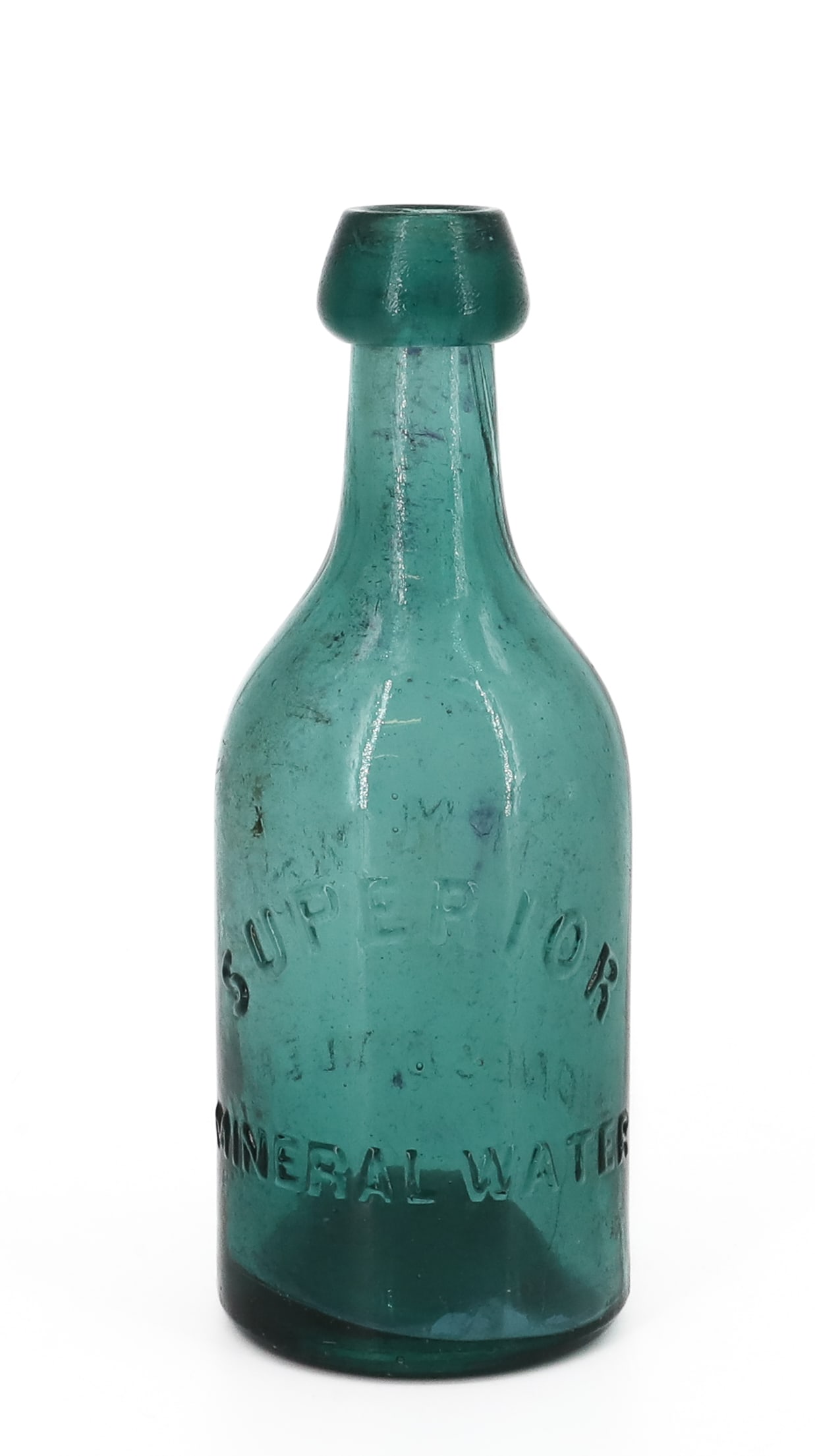 HONESDALE, PA MINERAL WATER BOTTLE: GREEN "WILLIAM WEISS, HONESDALE, Pa...SUPERIOR MINERAL WATER" 7 1/4" H. PLEASE READ CAREFULLY - TEMS MUST BE PAID FOR THROUGH LIVE AUCTIONEERS OR WITH CASH OR CHECK IN PERSON - Terms for