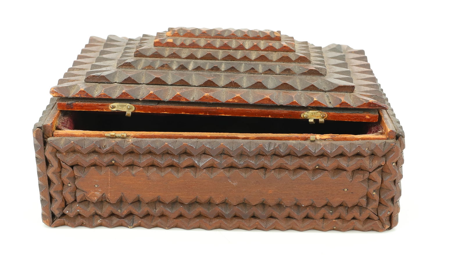 TRAMP ART "HANDKERCHIEF" BOX - 4