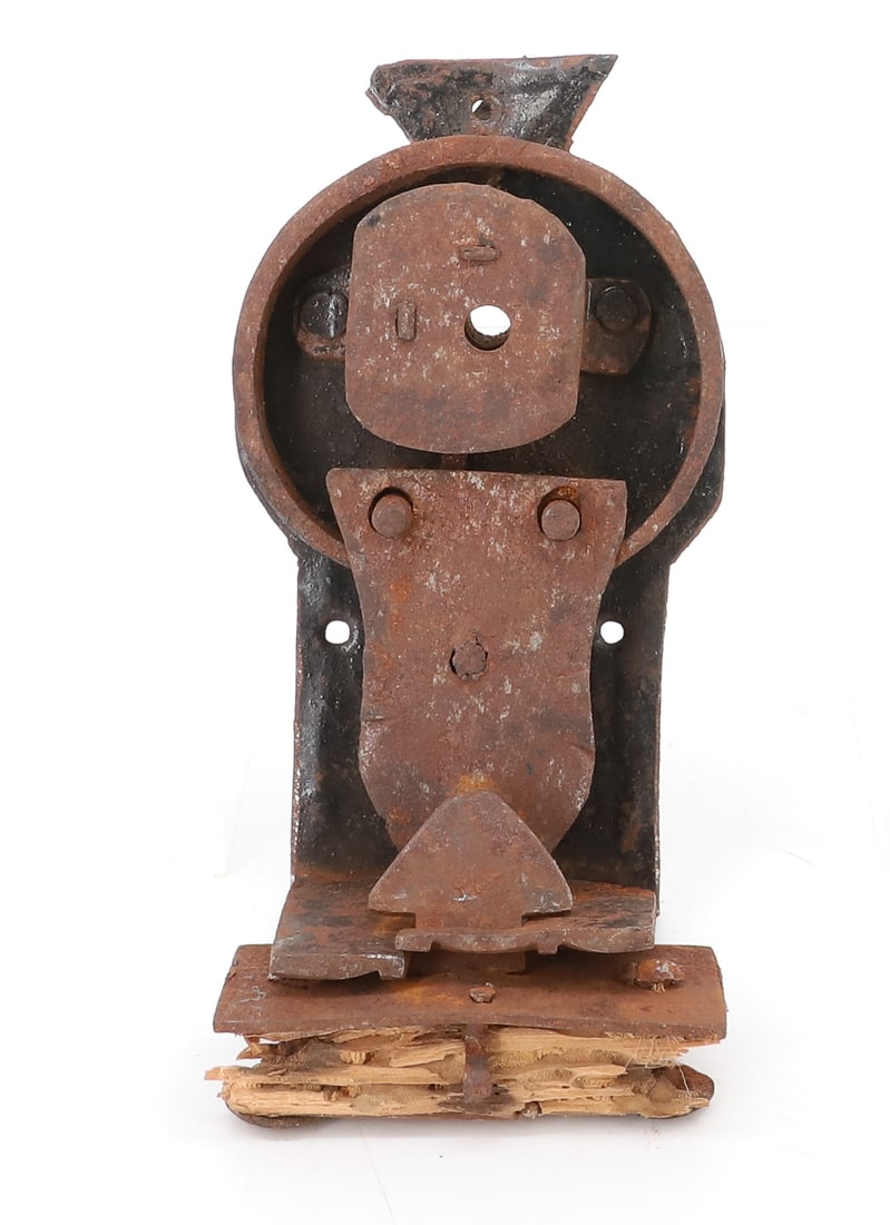 18TH C. DOWER CHEST LOCK: KEY SURROUND AND LATCH (NO KEY) 6 1/4" L. PLEASE READ CAREFULLY - ITEMS MUST BE PAID FOR THROUGH LIVE AUCTIONEERS OR WITH CASH OR CHECK IN PERSON - Terms for Purchasing and Shipping of Auction