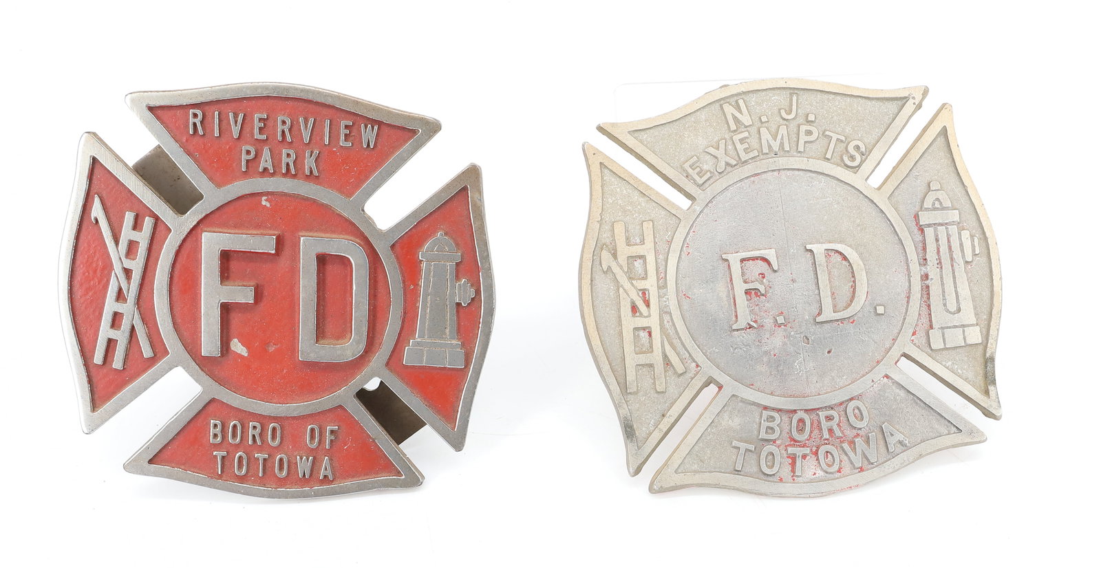 (2) TOTOWA, NJ FIREFIGHTER GRAVE MARKERS: ONE CAST ALUMINUM. ONE PAINTED HEAVY BRASS. 6 1/4" AND 6 3/4" SIZES. PLEASE READ CAREFULLY - ITEMS MUST BE PAID FOR THROUGH LIVE AUCTIONEERS OR WITH CASH OR CHECK IN PERSON - Terms for