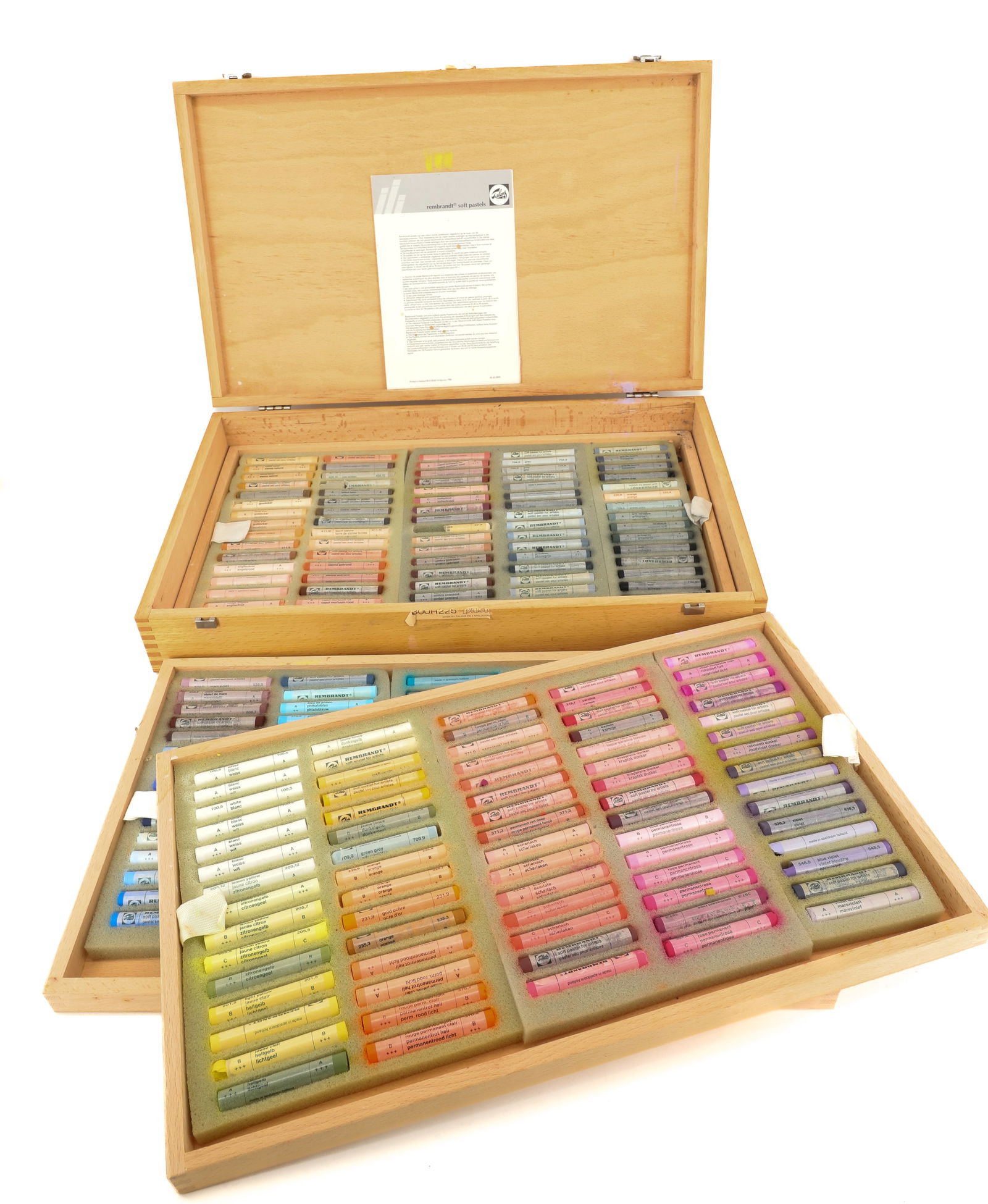 REMBRANDT SOFT PASTELS: WOODEN BOX WITH THREE TRAYS OF PASTELS. MADE BY ROYAL TALENS BY HOLLAND. 19 1/2" L. PLEASE READ CAREFULLY - ITEMS MUST BE PAID FOR THROUGH LIVE AUCTIONEERS OR WITH CASH OR CHECK IN PERSON - Terms for