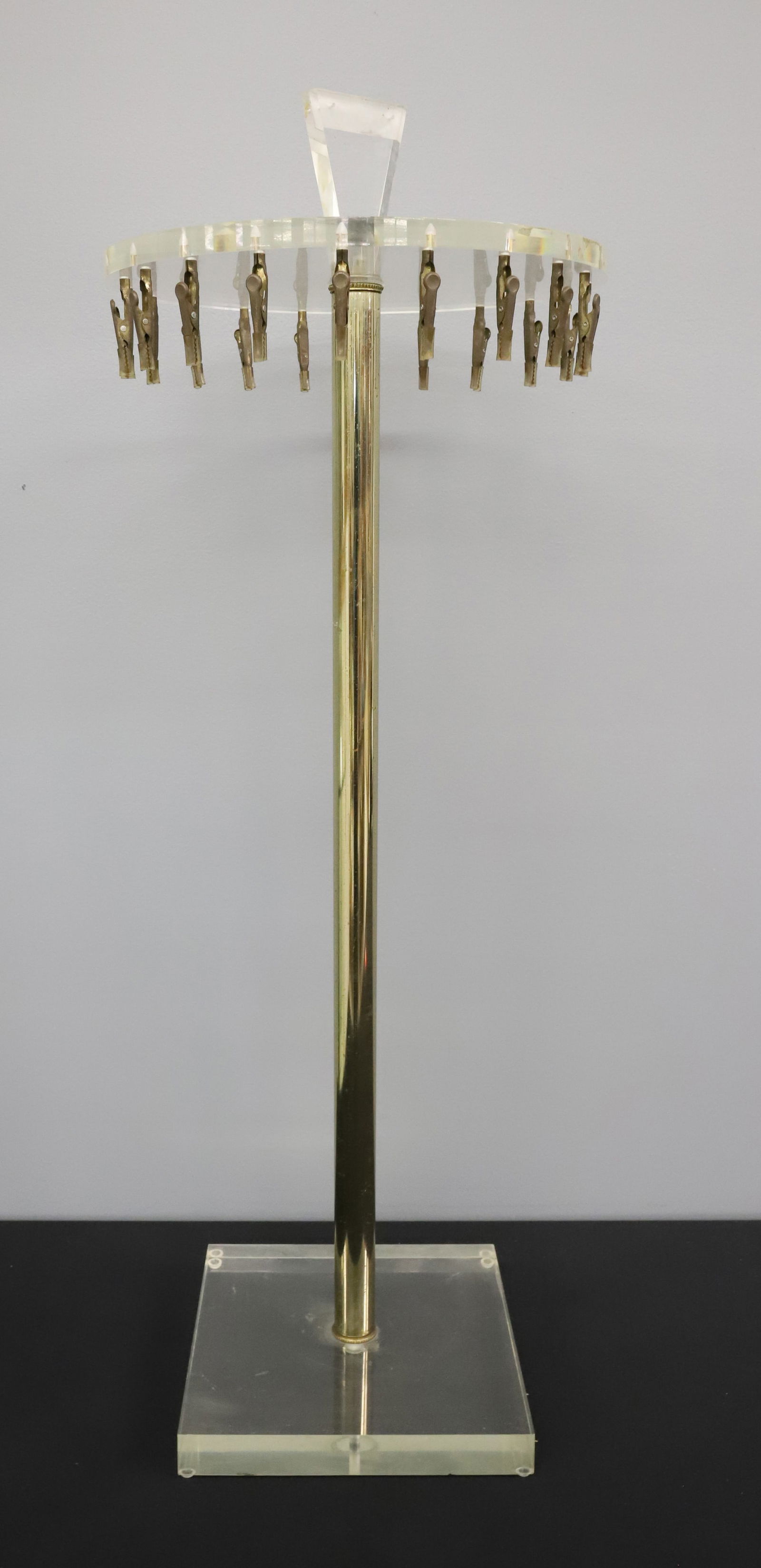 LUCITE / BRASS STORE DISPLAY STAND (1 of 3)