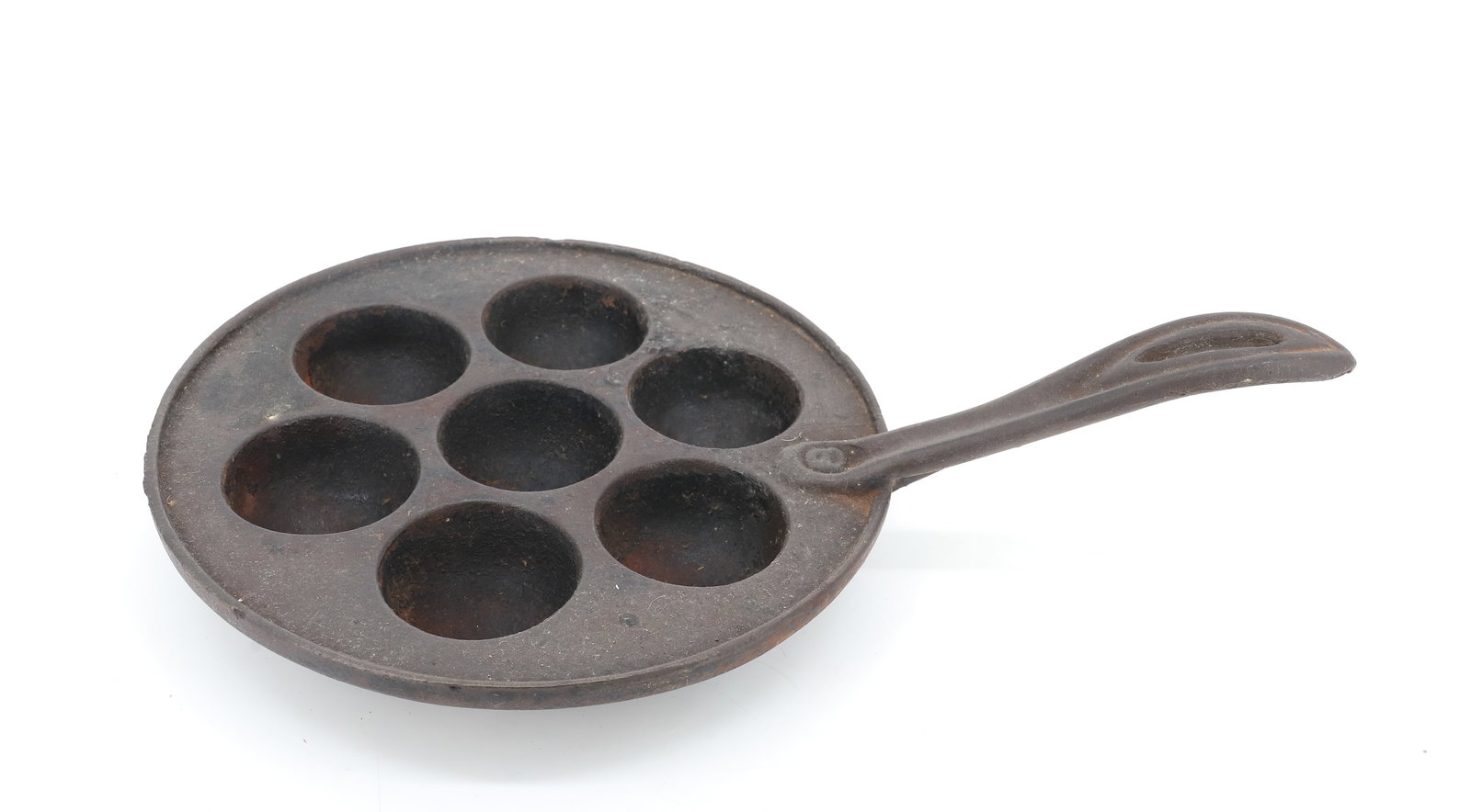 #8 CAST IRON AEBLESKIVER PAN, SKILLET: 8 7/8" D. 13 3/4" TOTAL SIZE PLEASE READ CAREFULLY - ITEMS MUST BE PAID FOR THROUGH LIVE AUCTIONEERS OR WITH CASH OR CHECK IN PERSON - Terms for Purchasing and Shipping of Auction Items. Please