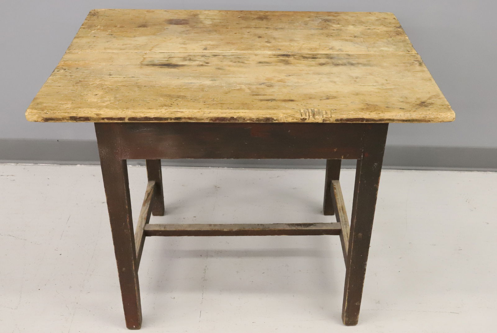 19TH C. SCRUB TOP TABLE - 4