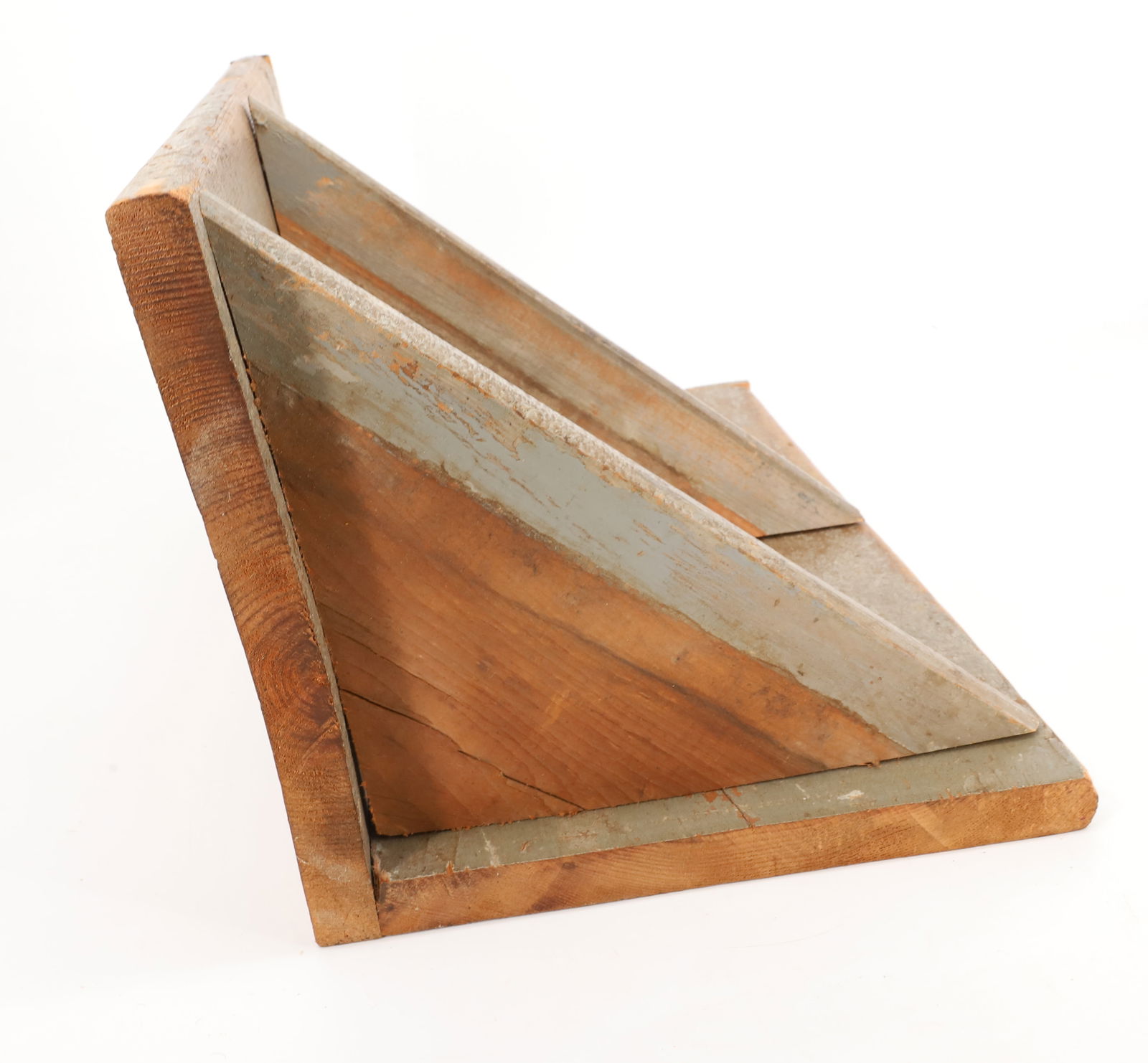 PAINTED CORNER SHELF - 3