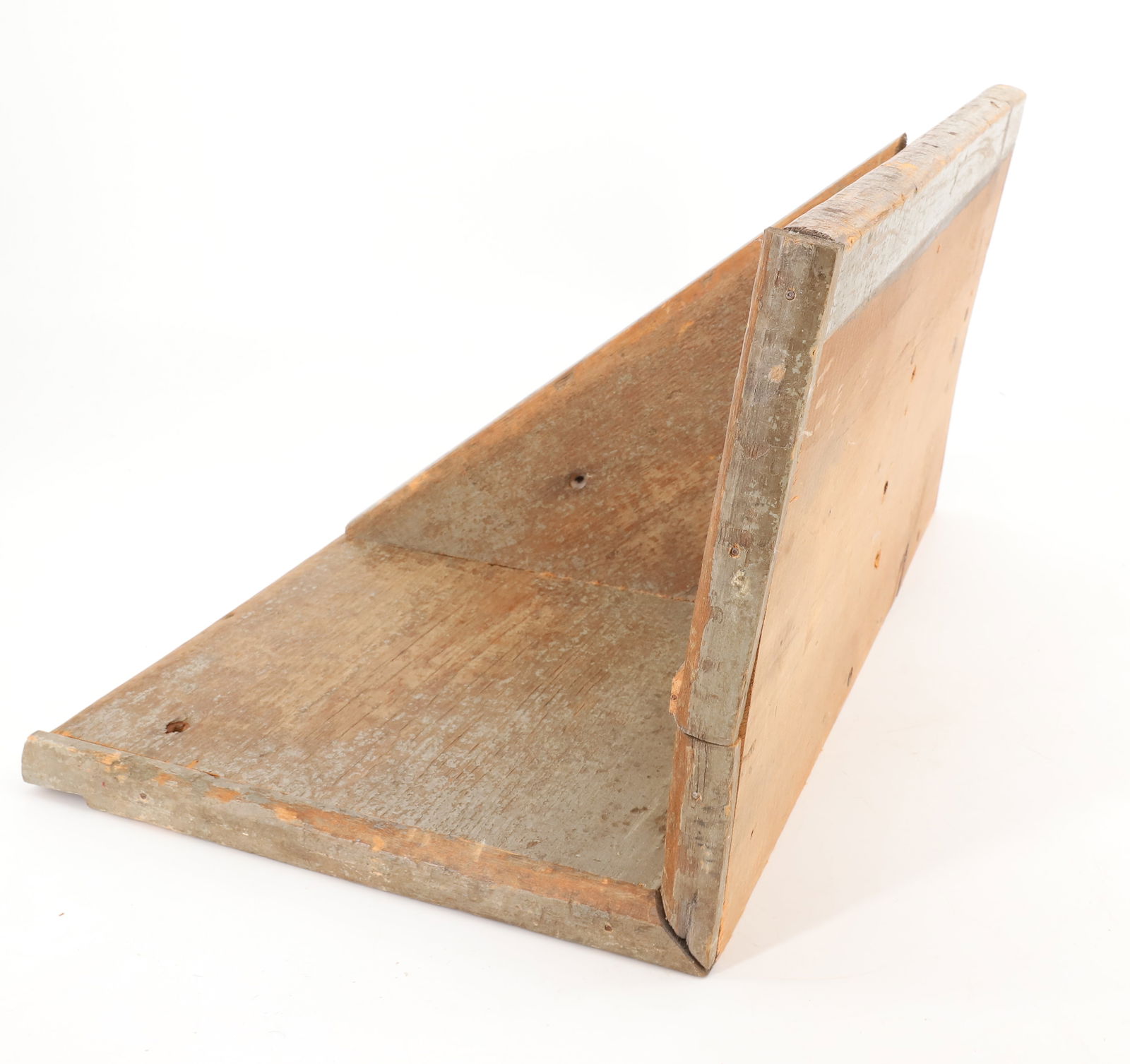 PAINTED CORNER SHELF - 4