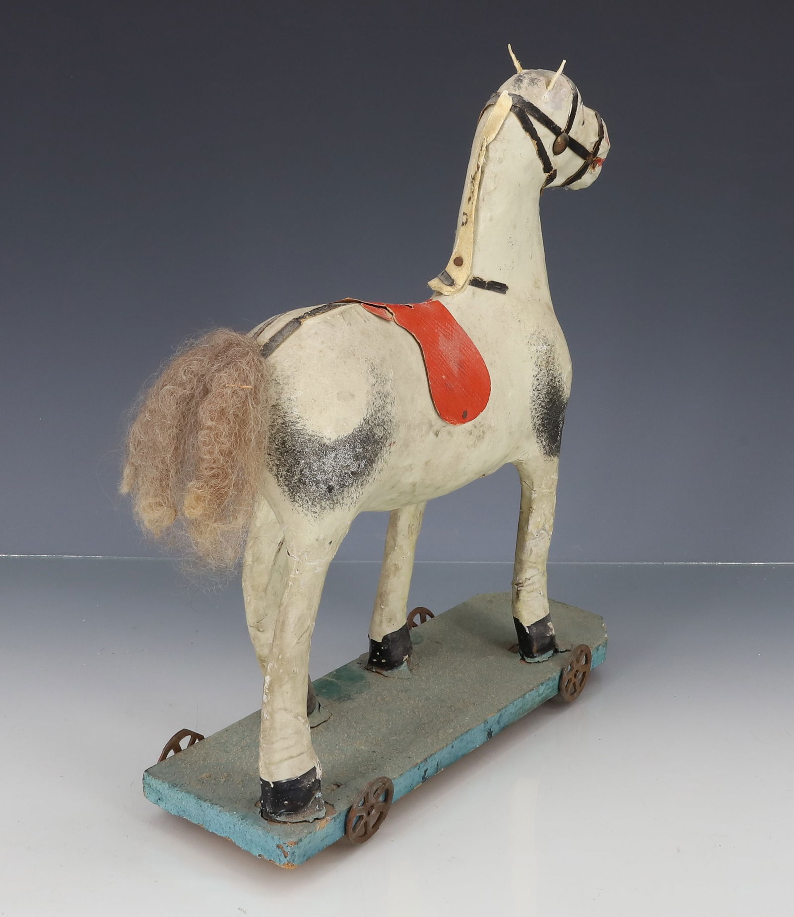 PAINTED COMPOSITION HORSE PULL-TOY - 5