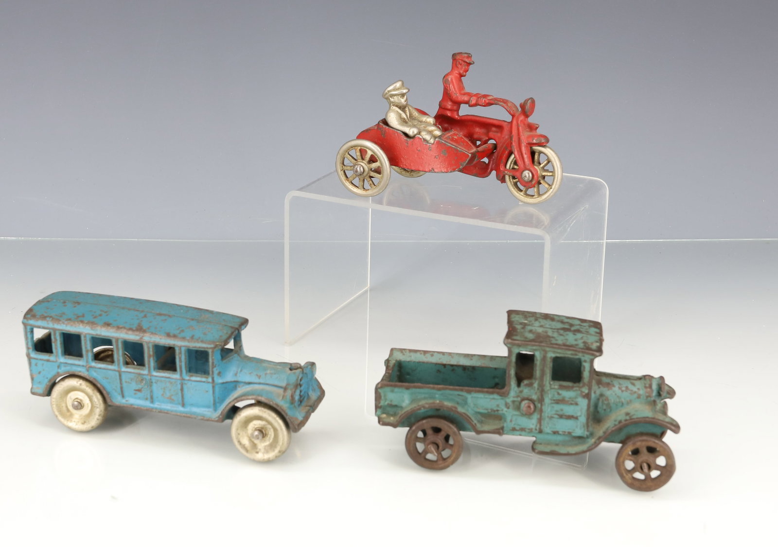 CAST IRON BUS, TRUCK AND MOTORCYCLE (1 of 5)