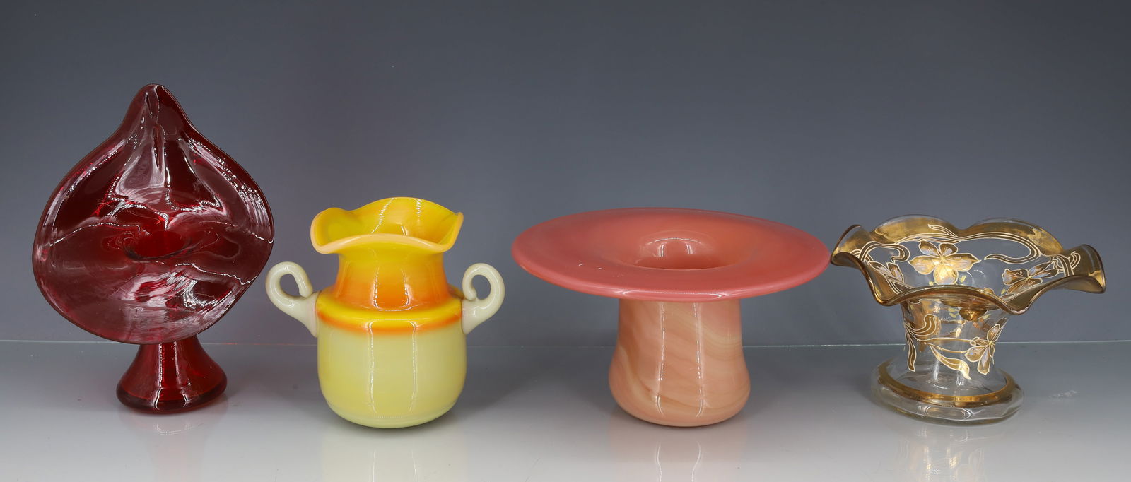 (4) VINTAGE BLOWN ART GLASS (1 of 4)