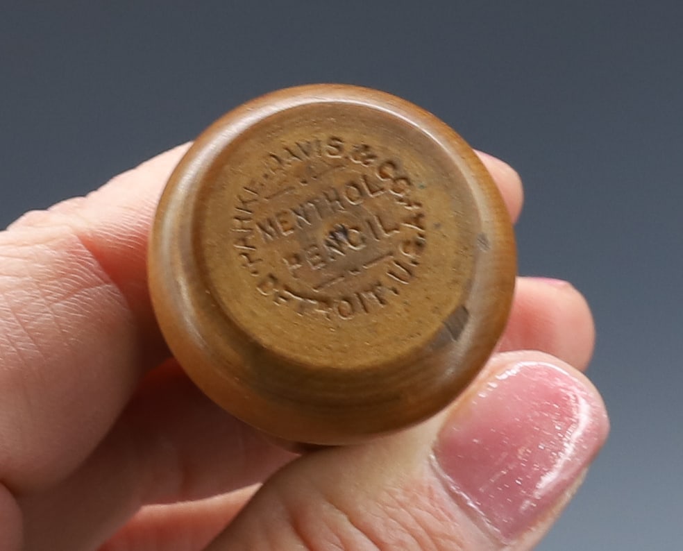 ANTIQUE BUTTON/MISCELLANEOUS LOT - 4