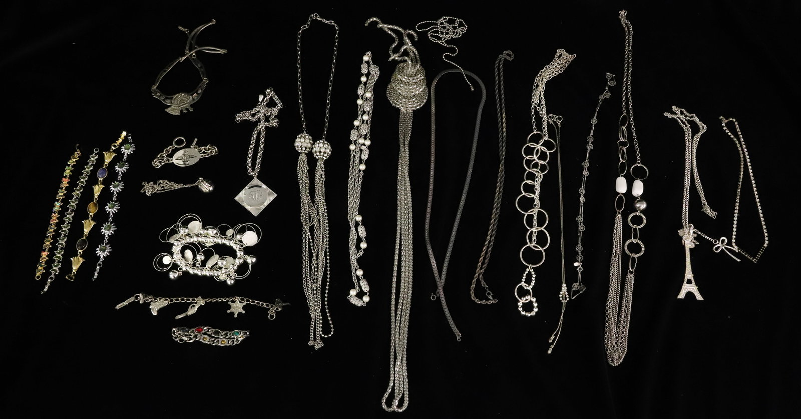 CONTEMPORARY COSTUME JEWELRY LOT (1 of 6)