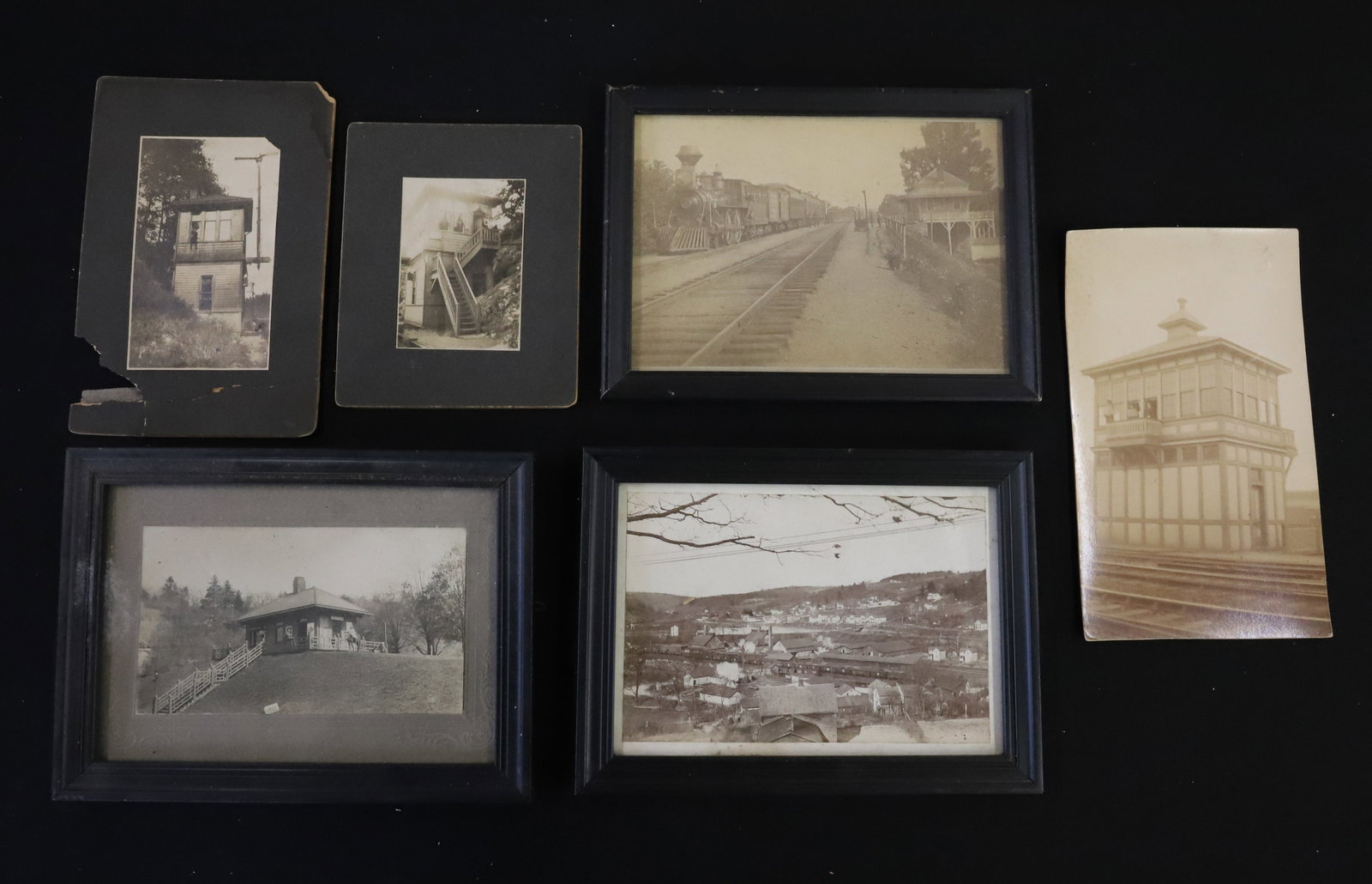 LOT OF ANTIQUE RAILROAD PHOTOGRAPHS (1 of 5)