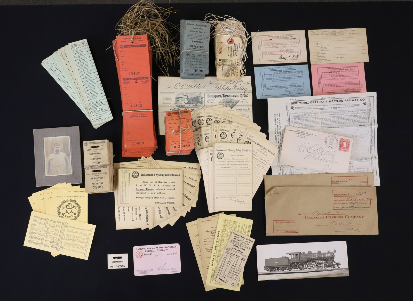 LARGE LOT OF RAILROAD RELATED PAPERGOODS (1 of 4)