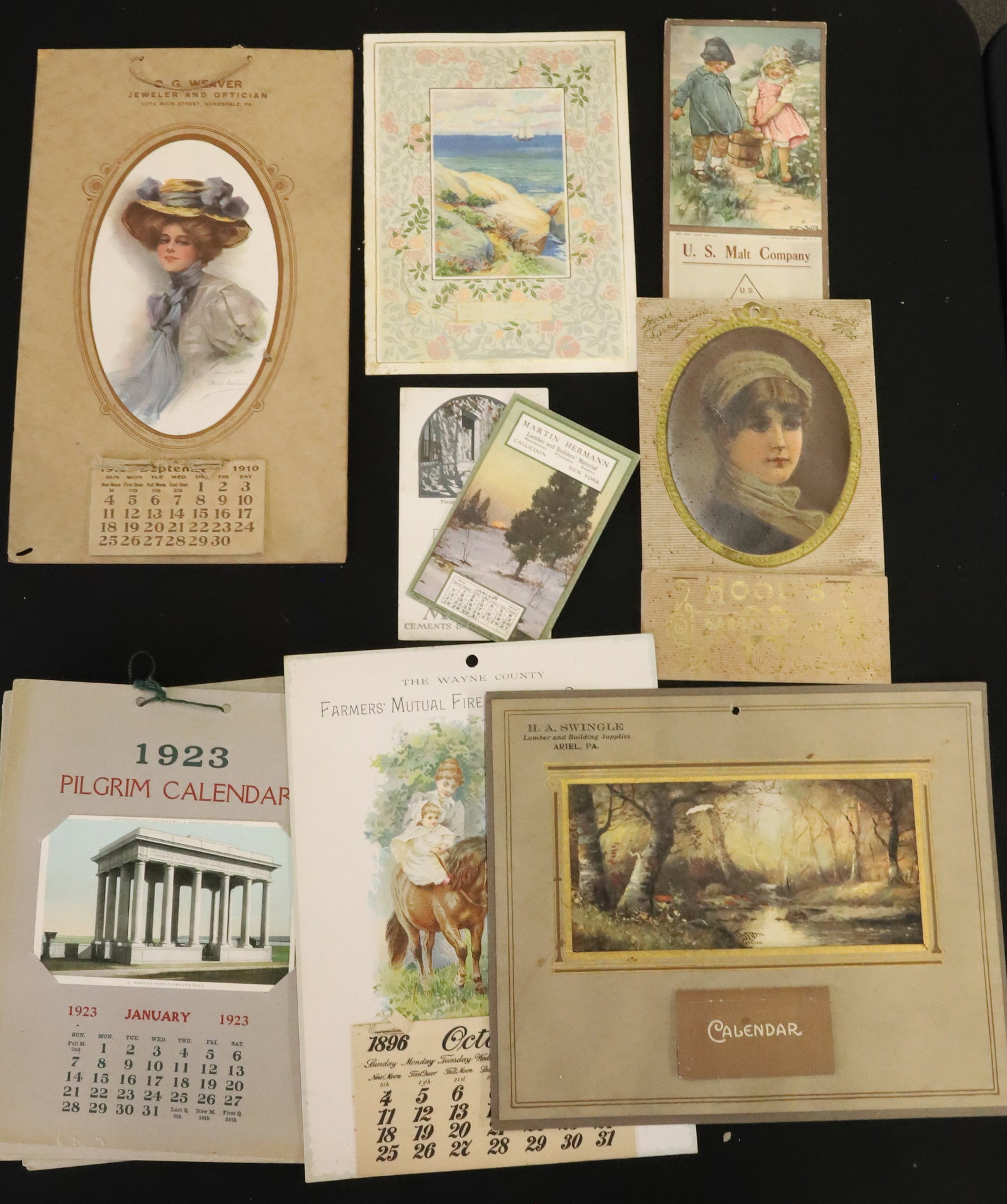 LOT OF VINTAGE CALENDARS (1 of 8)
