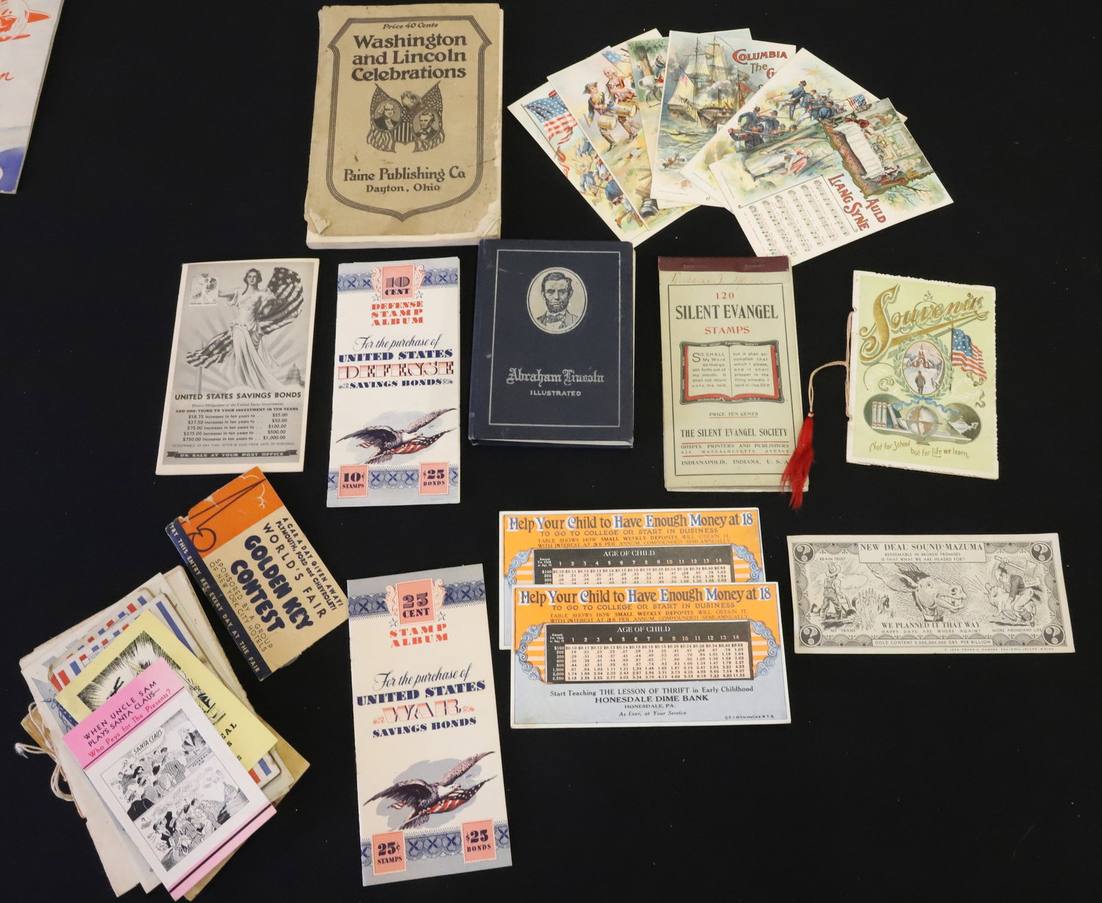 LOT OF PATRIOTIC PAPERGOODS (1 of 8)