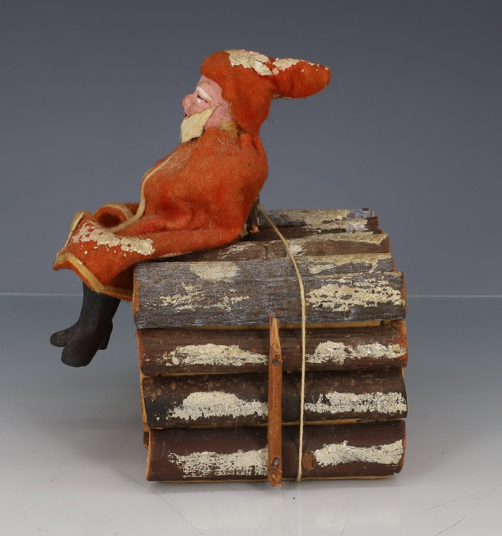 GERMAN BELSNICKLE CANDY CONTAINER - 4