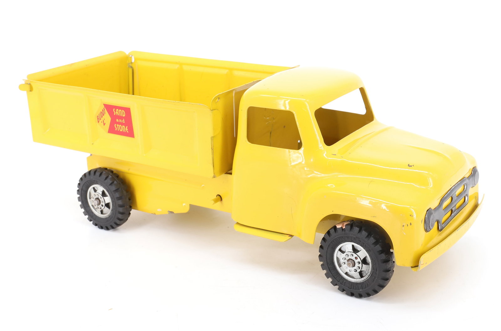 BUDDY "L" SAND AND STONE DUMP TRUCK (1 of 6)