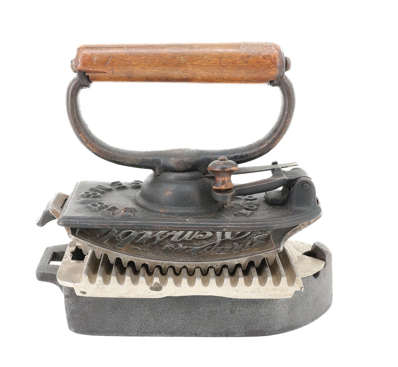 SENSIBLE ROCKER / FLUTER: DETACHABLE HANDLE IRON. UNUSUAL DETACHABLE HANDLE ROCKER. STREETER DESIGN. 7" L. PLEASE READ CAREFULLY - ITEMS MUST BE PAID FOR THROUGH LIVE AUCTIONEERS OR WITH CASH OR CHECK IN PERSON - Terms for Pur