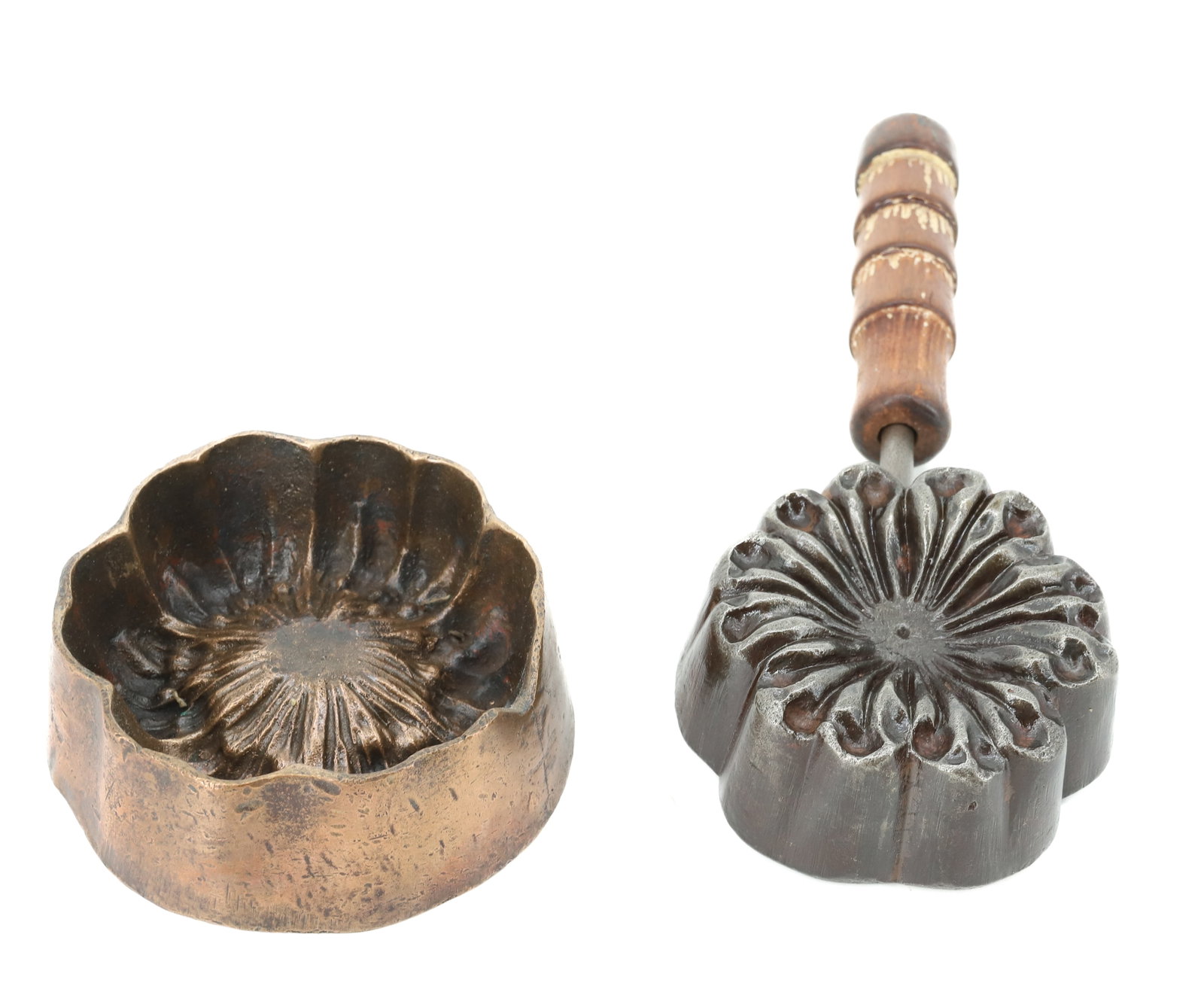 FLOWER HAT IRON: BRASS AND CAST METAL. WOODEN HAND GRIP. 4" L. PLEASE READ CAREFULLY - ITEMS MUST BE PAID FOR THROUGH LIVE AUCTIONEERS OR WITH CASH OR CHECK IN PERSON - Terms for Purchasing and Shipping of Auction