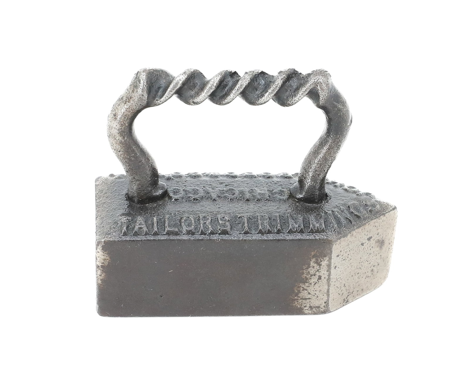 ADVERTISING TAILOR IRON: CHICAGO, ILLINOIS. JOHN L. BOBO & CO. TAILOR TRIMMINGS. TWISTED HANDLE. 3" L. PLEASE READ CAREFULLY - ITEMS MUST BE PAID FOR THROUGH LIVE AUCTIONEERS OR WITH CASH OR CHECK IN PERSON - Terms for Purcha