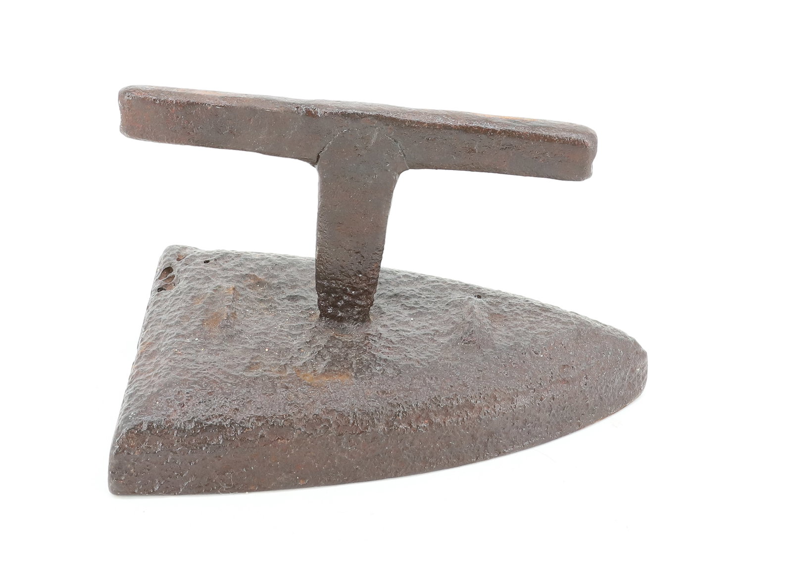 UNUSUAL HANDWROUGHT FLAT IRON: WROUGHT APPLIED "T" HANDLE. 6 1/2" L. PLEASE READ CAREFULLY - ITEMS MUST BE PAID FOR THROUGH LIVE AUCTIONEERS OR WITH CASH OR CHECK IN PERSON - Terms for Purchasing and Shipping of Auction Items.