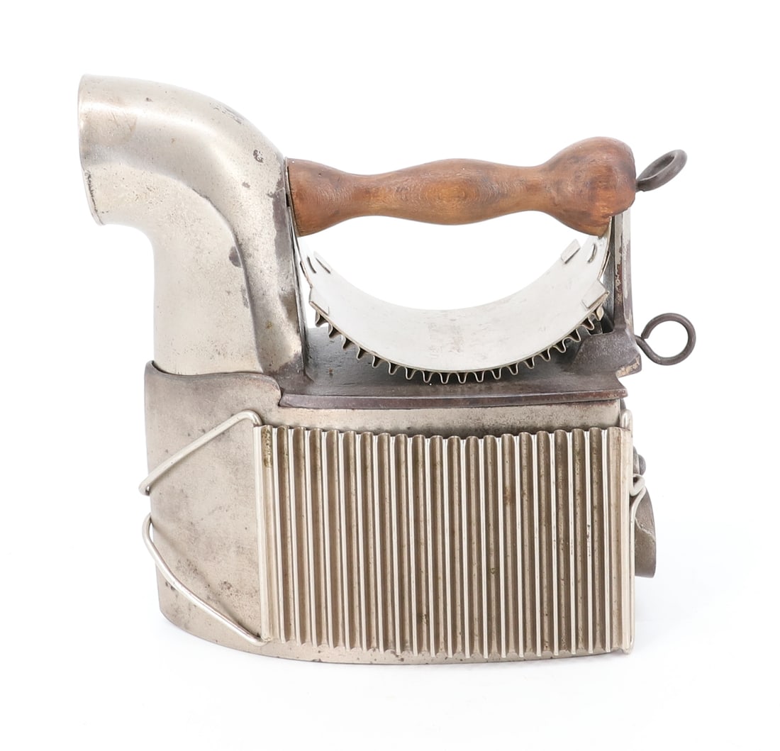 COMBINATION CHARCOAL IRON: FLUTER SMOOTHER. M.S. PEASE COMBO, CINCINNATI, OHIO. 7 1/2" H. PLEASE READ CAREFULLY - ITEMS MUST BE PAID FOR THROUGH LIVE AUCTIONEERS OR WITH CASH OR CHECK IN PERSON - Terms for Purchasing and Shippi