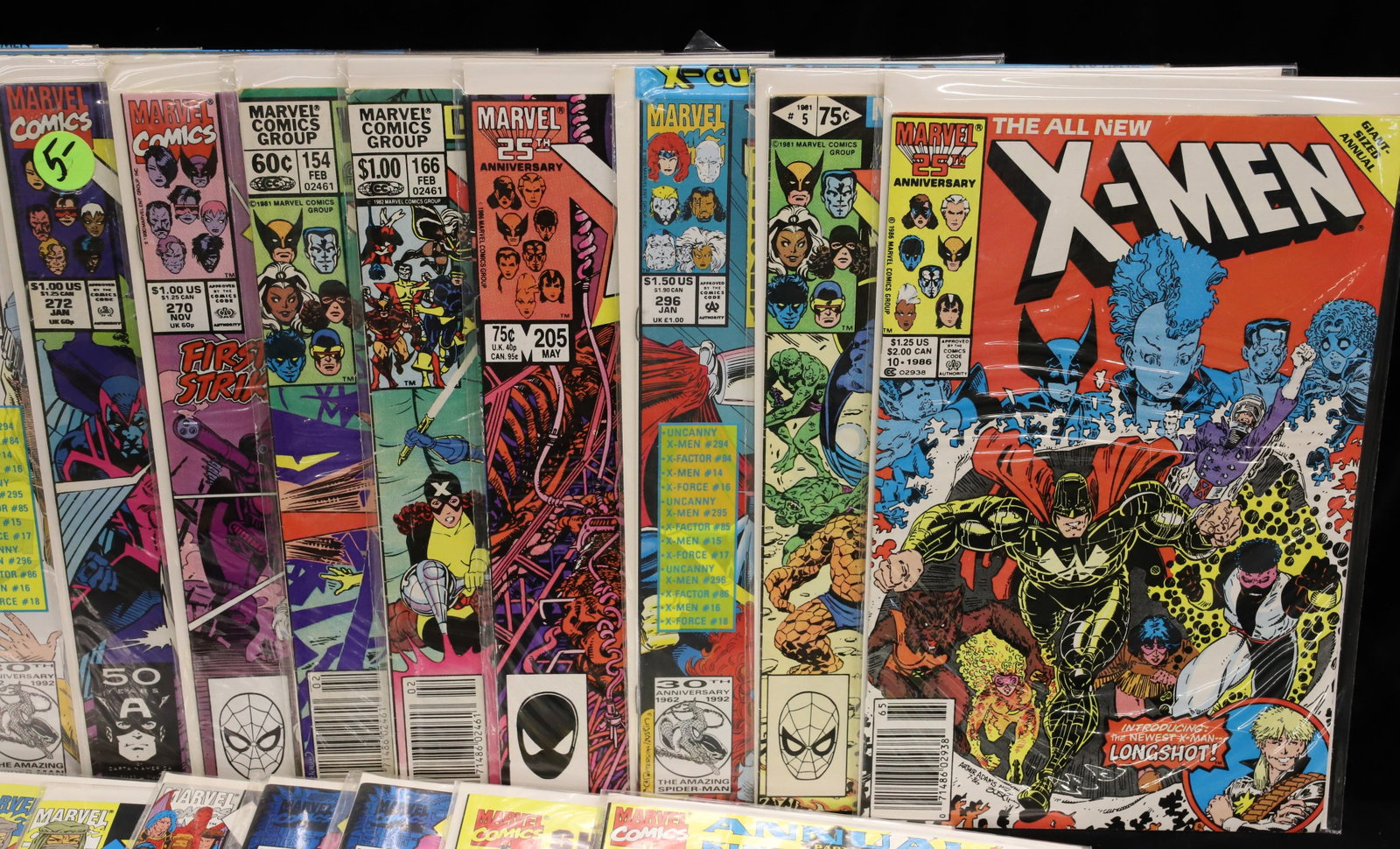 (32) Marvel comics comic books - 3