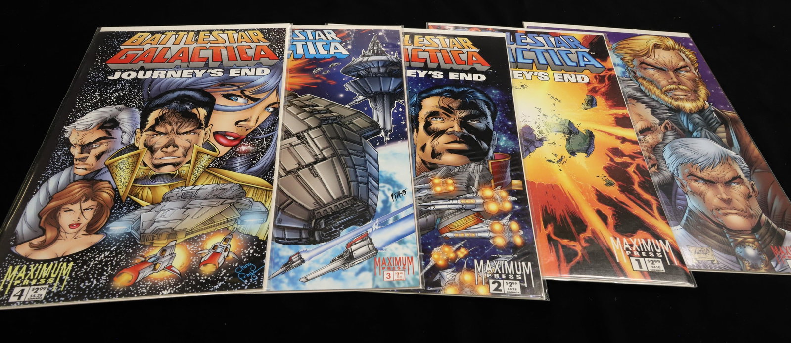 (16) Maximum Press comic books - 5