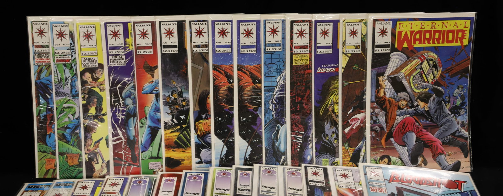 (28) Valiant comic comic books. - 2