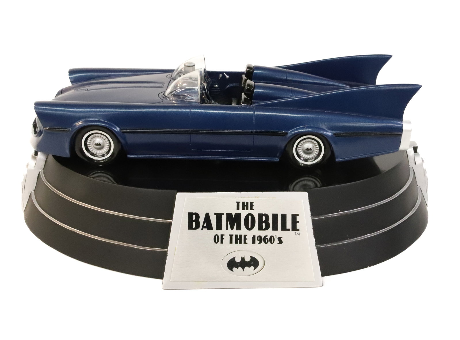 Batman Batmobile Replica - 3