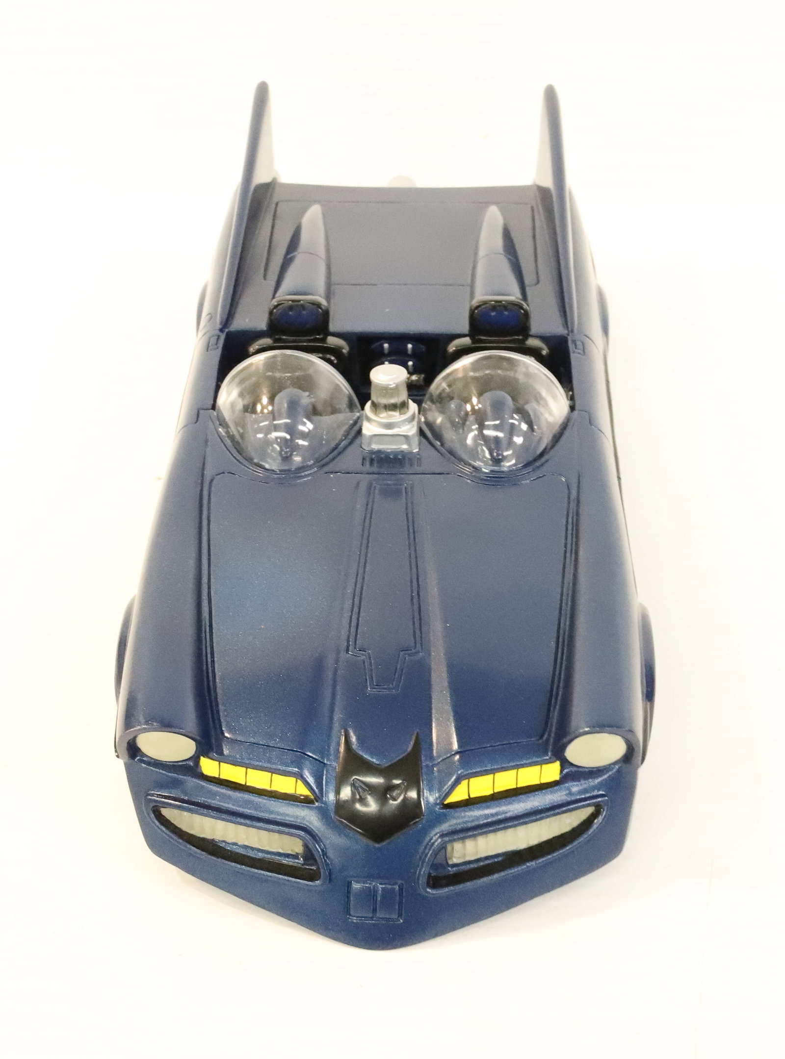 Batman Batmobile Replica - 6