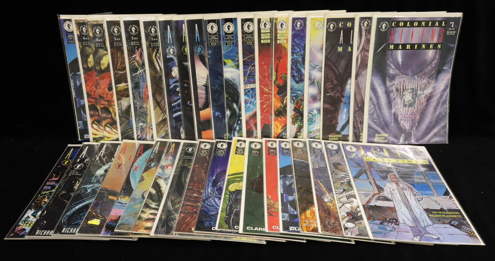 (37) Dark Horse comics comic books "Aliens": Aliens comic lot (Hive, Sacrifice, Genocide,etc.) PLEASE READ CAREFULLY - ITEMS MUST BE PAID FOR THROUGH LIVE AUCTIONEERS OR WITH CASH OR CHECK IN PERSON - Terms for Purchasing and Shipping of