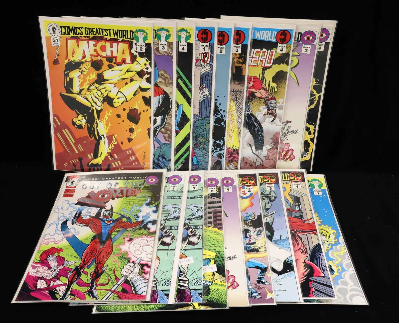 (18) Dark Horse comics comic books.: Lot of various comics "Rebel", "Pitt Bulls", "Division 13", and more PLEASE READ CAREFULLY - ITEMS MUST BE PAID FOR THROUGH LIVE AUCTIONEERS OR WITH CASH OR CHECK IN PERSON - Terms for Purchasing and